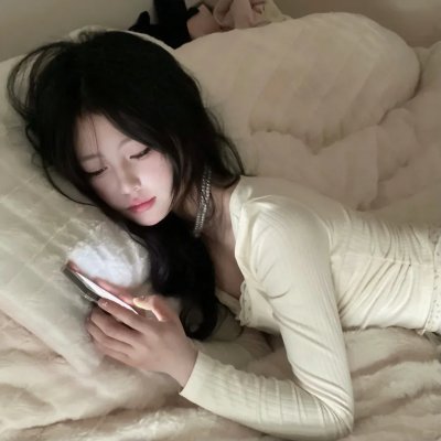 甜蜜的艾玛，亲爱的芭比 高清封面